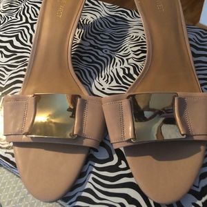 Tan Mule with gold buckle